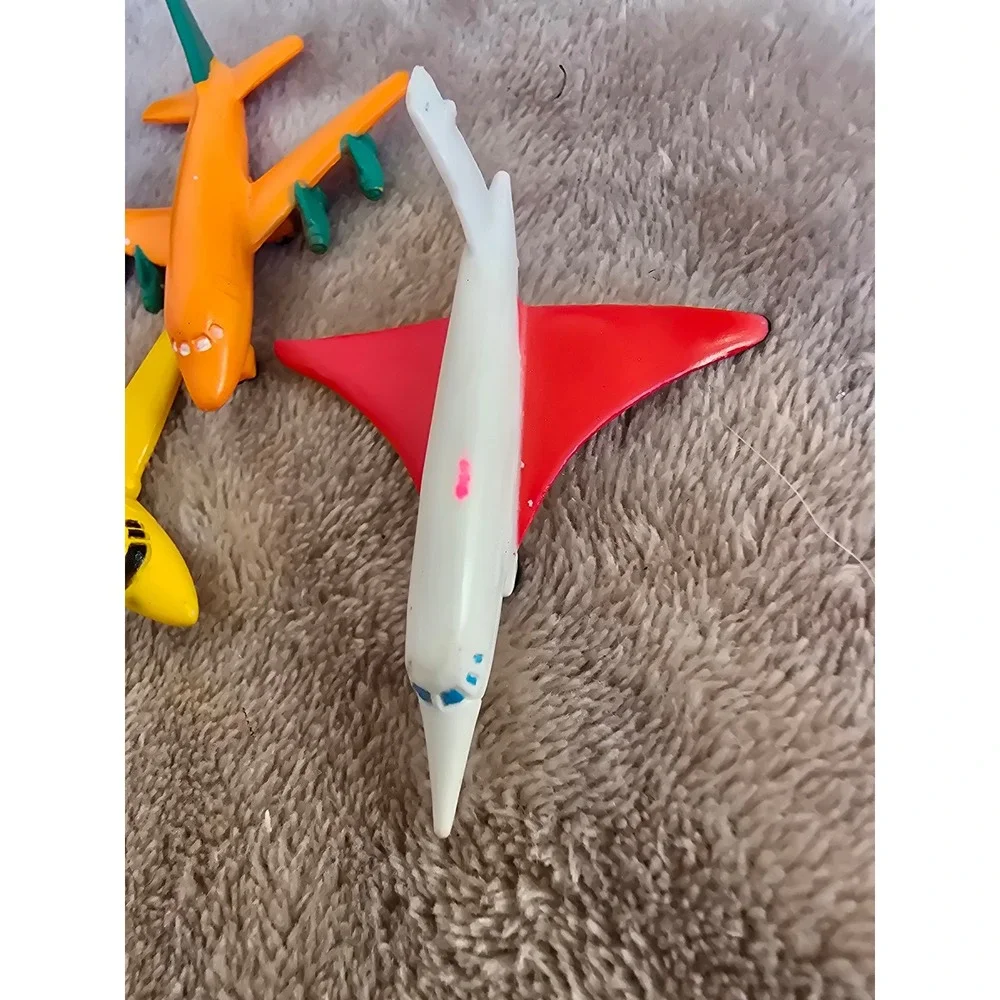 Safari Ltd In the Sky Toob Miniature Aircraft Figures Planes Helicopter Skydiver